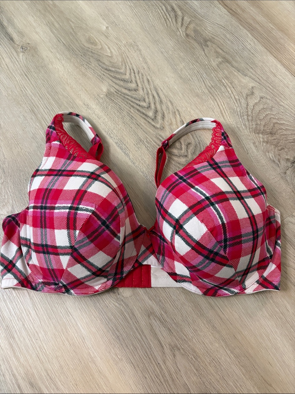 Cacique Lane Bryant Red Holiday Plaid Lightly Lined Underwire Bra 42DDD comfy